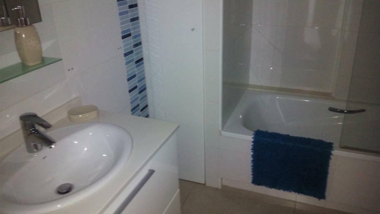 Apartacona-Playa Apartment บาเลนเซีย ภายนอก รูปภาพ